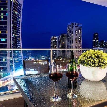 Circle On Cavil Holidays Gold Coast Exteriér fotografie