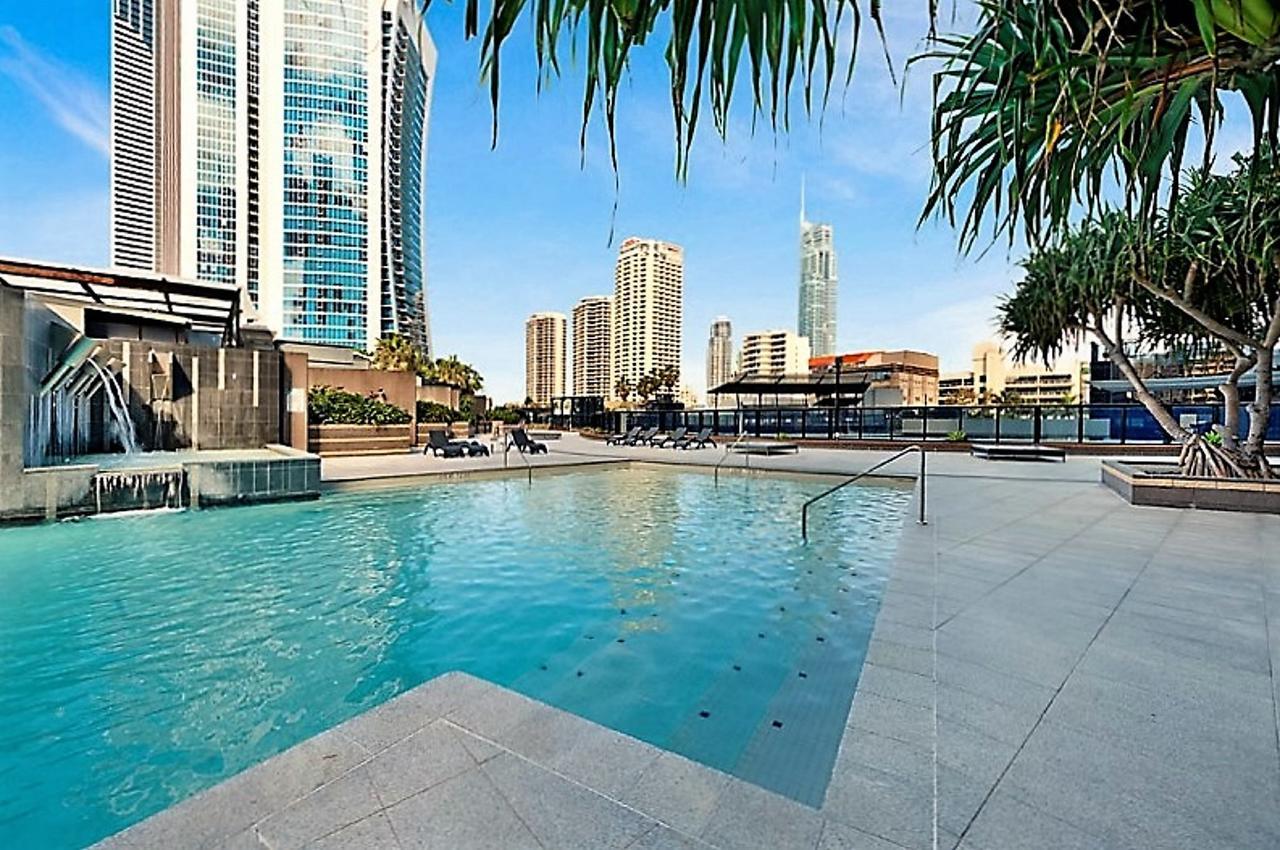 Circle On Cavil Holidays Gold Coast Exteriér fotografie